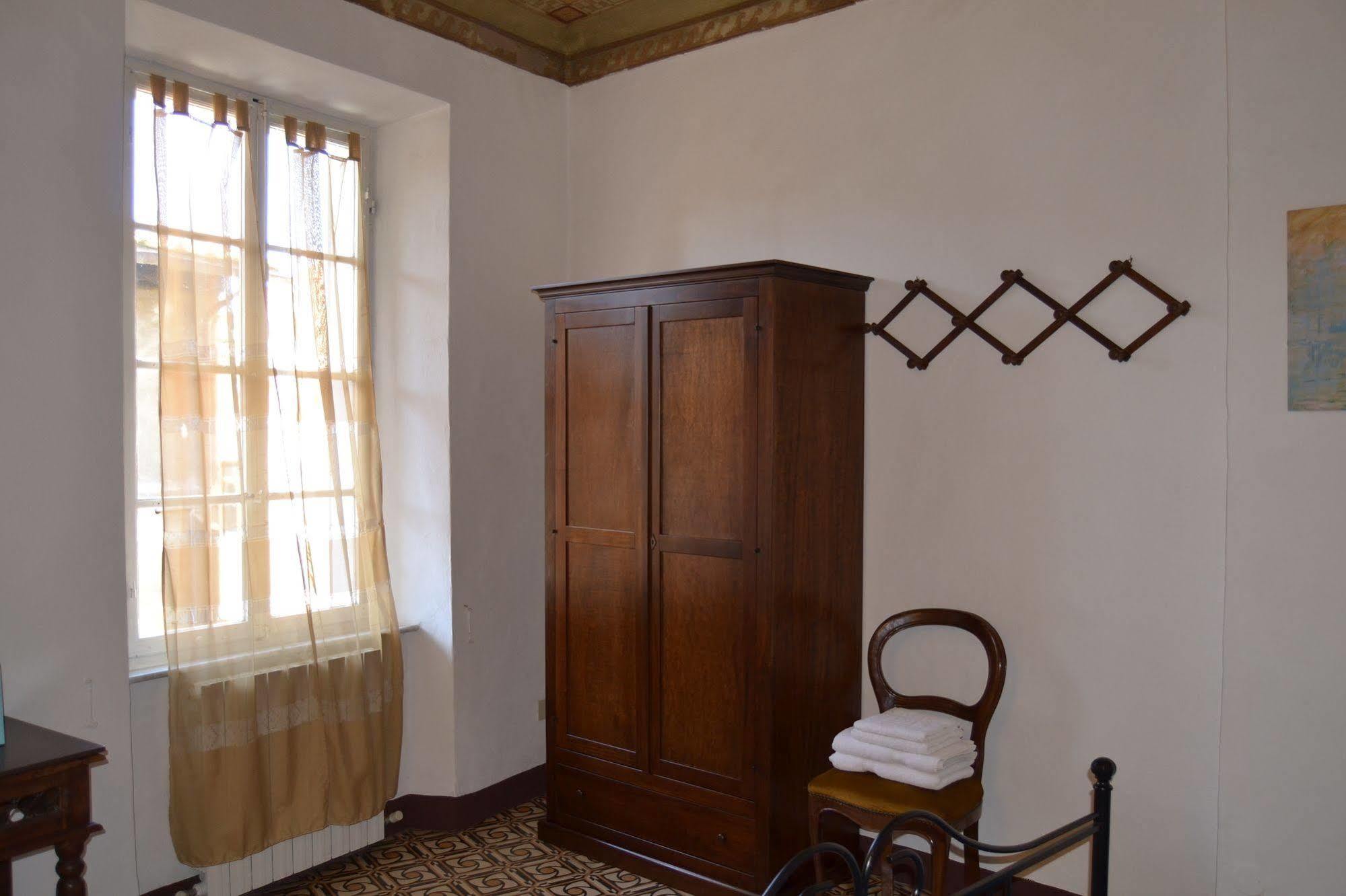 La Casa Di Antonella Hotel เซียนา ภายนอก รูปภาพ